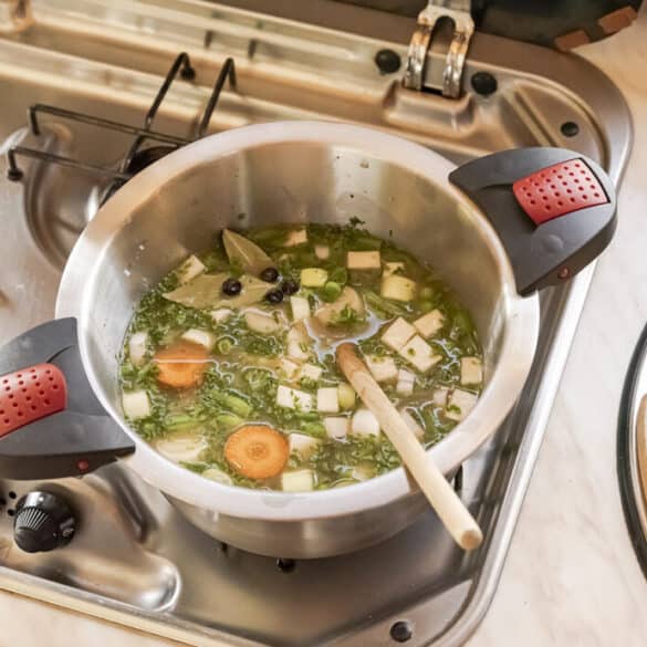 Gemüsesuppe