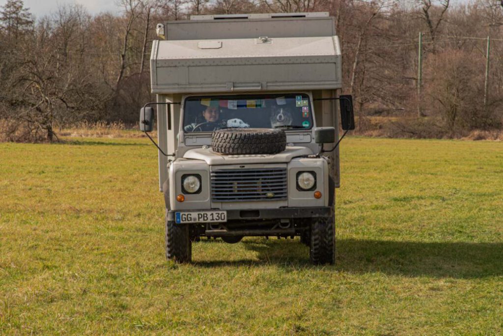 LAnd Rover Ambulance als Reisemobil