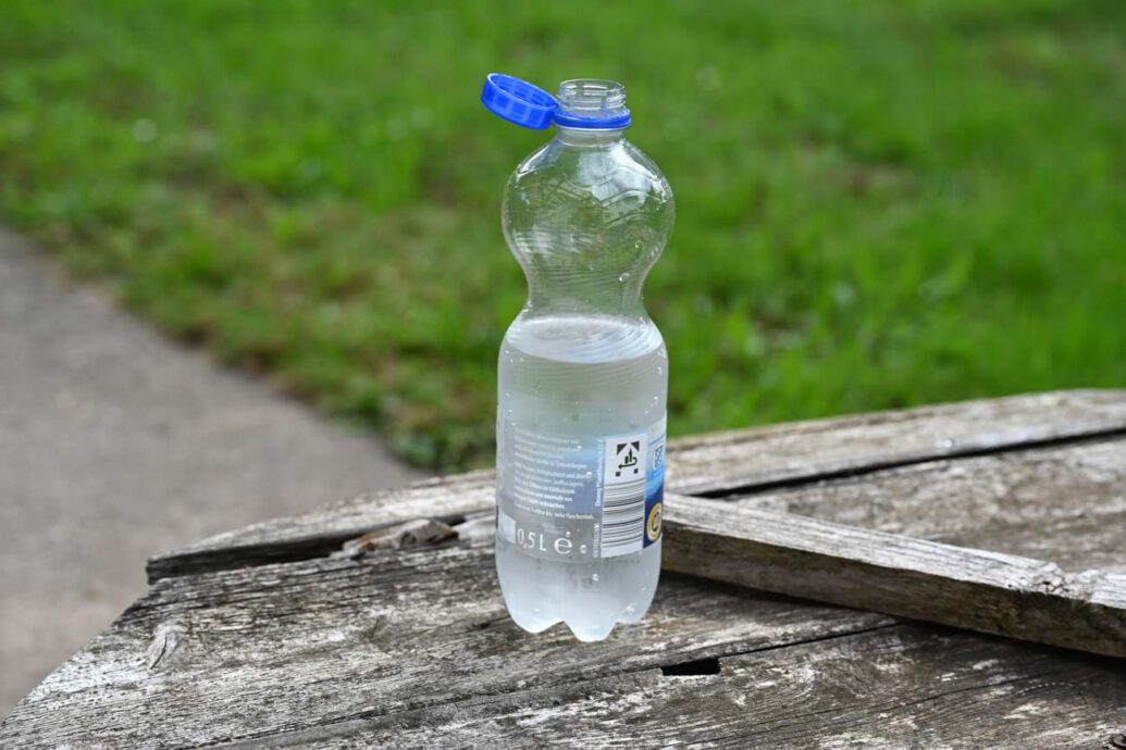 Test Qool-Kühlbox – beschlagene Flasche nach sieben Tagen
