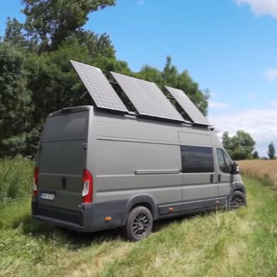 Verrückter Van-Umbau mit 3D-Drucker - Arbeiten im Campervan