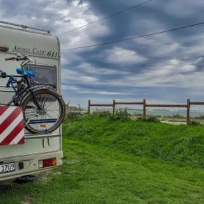 Mit dem Wohnmobil lange unterwegs – 10 Tipps zur Vorbereitung