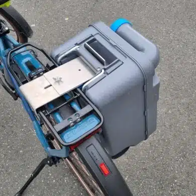 Innovativ - universelle Fahrradhalterung für Wohnmobiltoilette