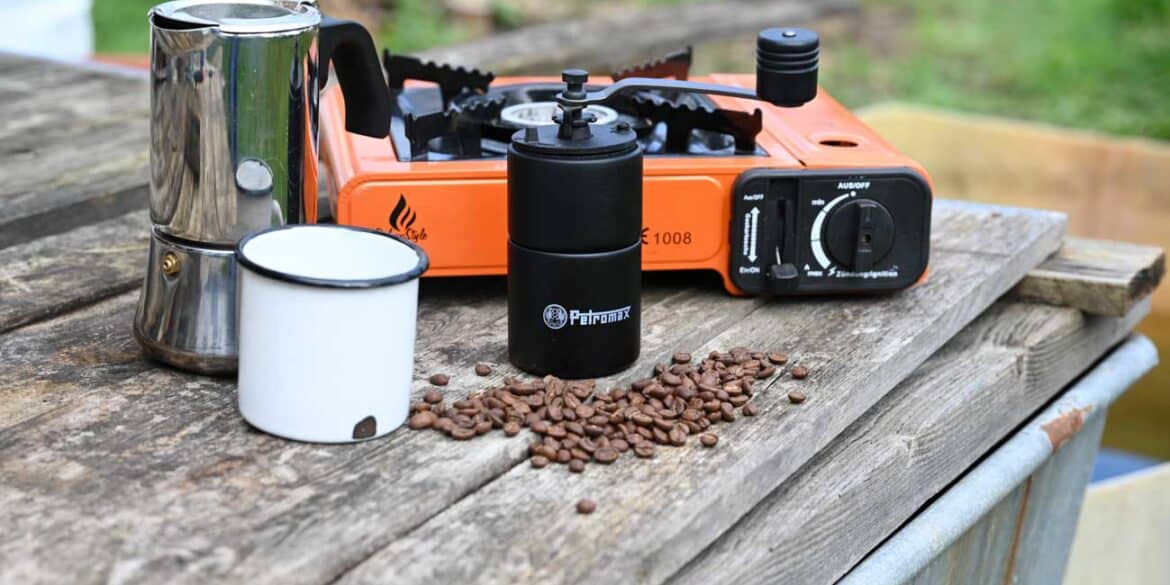 Neue Petromax-Kaffeemühle für Camper im Test