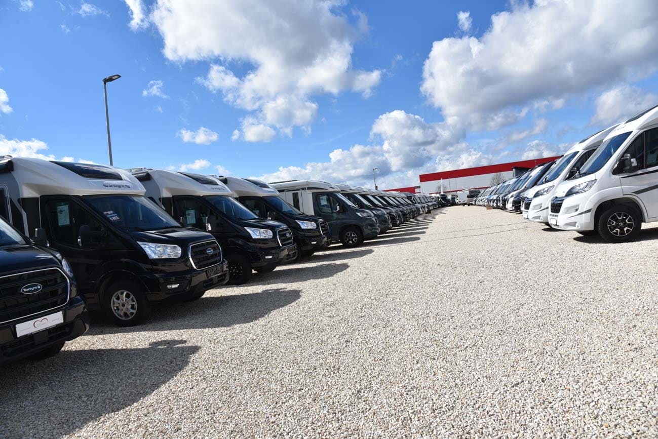 Neue Wohnmobil zum Kauf bei Wohnmobil- und Caravan-Spezialisten Güma im Wertheim Lengfurt