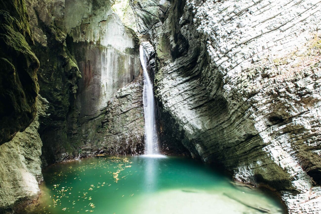 Soča-Tal in Slowenien mit dem Van erkunden: Slap Kozjak