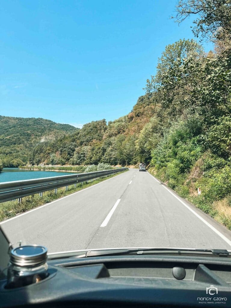 das Soča-Tal in Slowenien mit dem Van erkunden: Fahrt entlang der Soča