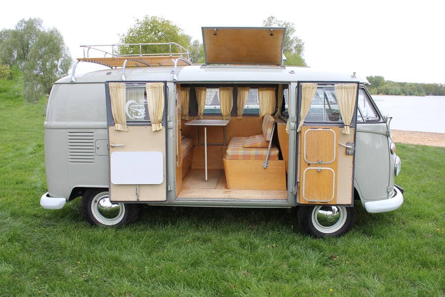 3 Campervan-Oldies von VW auf dem Maikäfertreffen – SO22