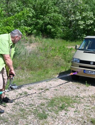 Mit dem Campervan steckengeblieben - bergen mit dem Hooist