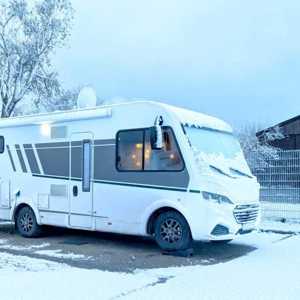 Carado I 338 beim Winter-Vanlife