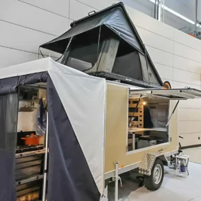 Neuer günstiger Camping-Anhänger von Farfalla Camper