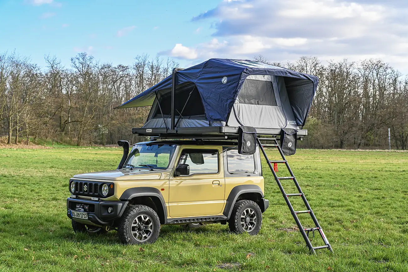 Viel Platz im Naturbummler-Dachzelt Alu-Loft XXL