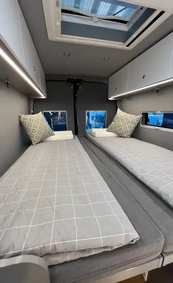 Große Betten im Camper