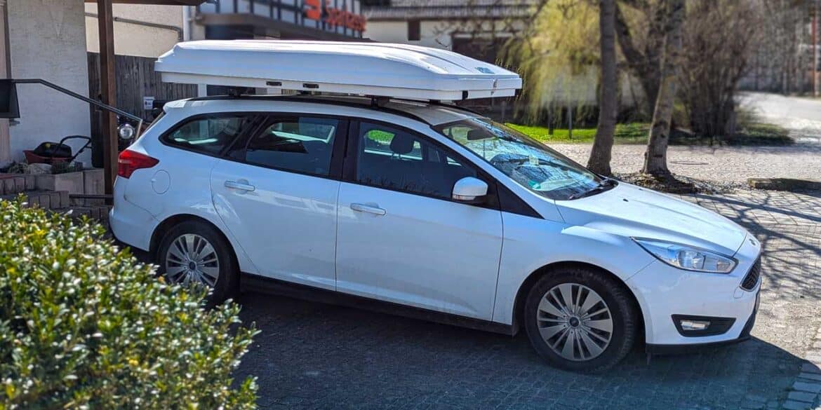 Naturbummler Flitzer 1 XL auf Ford Focus Turnier