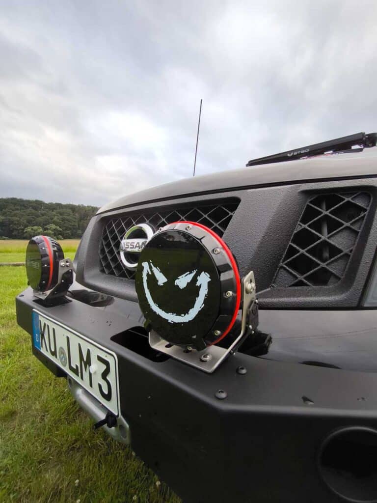Seilwindenstoßstange am Nissan Pathfinder