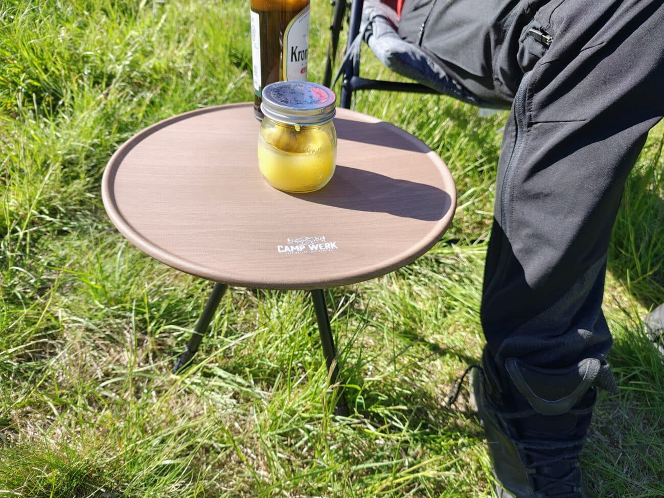 Campwerk-Tisch als Beistelltisch