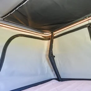 Perfektes Dachzelt-Zubehör – LED-Leuchtband mit Akku