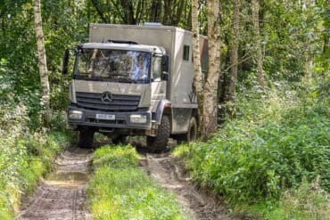 Mit dem Expeditions-LKW ins Gelände – so geht´s