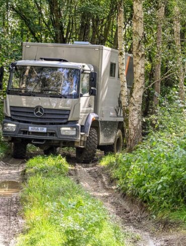 Mit dem Expeditions-LKW ins Gelände – so geht´s