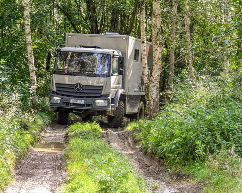 Mit dem Expeditions-LKW ins Gelände – so geht´s
