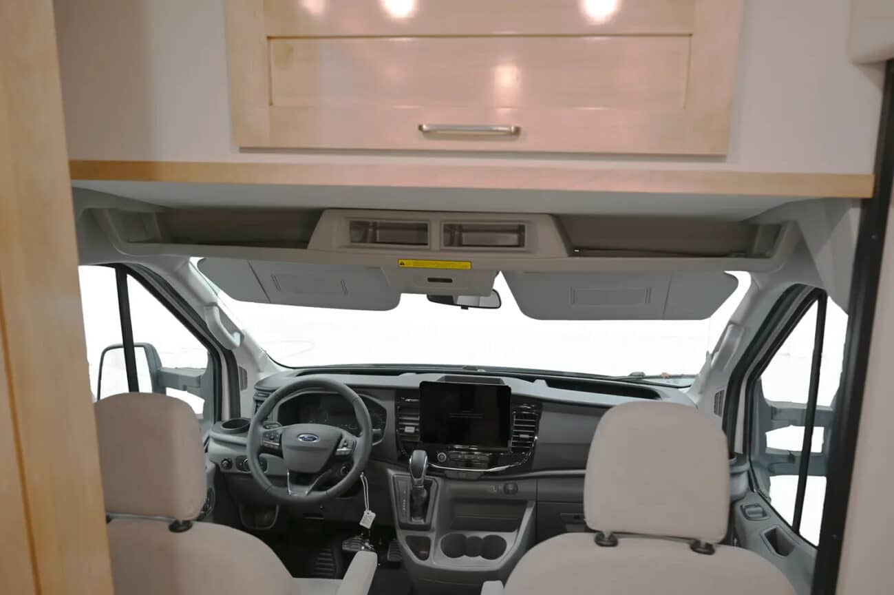 Cockpit des Ford