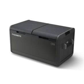 Dometic CFX5 95DZ Dual-Zone-Kompressorkühler in schwarzem Design, freigestellt vor schwarzem Hintergrund