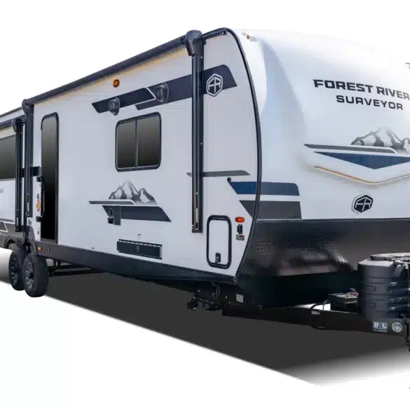 Außenansicht des Grand Surveyor 305RLBS Travel Trailers von Forest River, Modelljahr 2026
