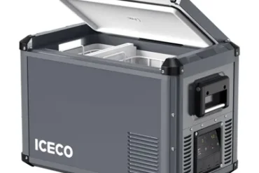 Geöffnete ICECO VL45PROD Kompressor-Kühlbox mit zwei Fächern und Edelstahlgehäuse