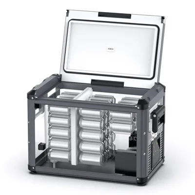 Geöffnete ICECO VL45PROD Kompressor-Kühlbox mit sichtbarem Innenraum und zwei getrennten Fächern