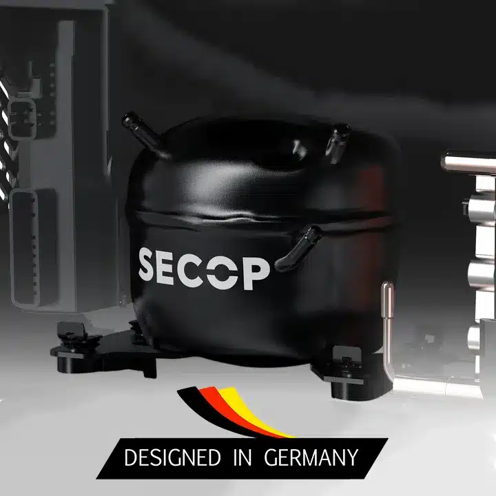 Detailaufnahme des SECOP Kompressors, der in der ICECO VL90PROD Kompressor-Kühlbox verbaut ist