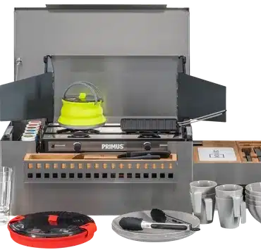MOKUBO VERSION 3 mobiler Küchenblock mit Kochgeschirr, Besteck, Primus Kocher und integriertem Windschutz