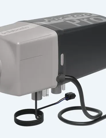 Webasto Air Top Pro 25 Luftheizgerät mit Kabeln und Anschlüssen auf hellem Hintergrund
