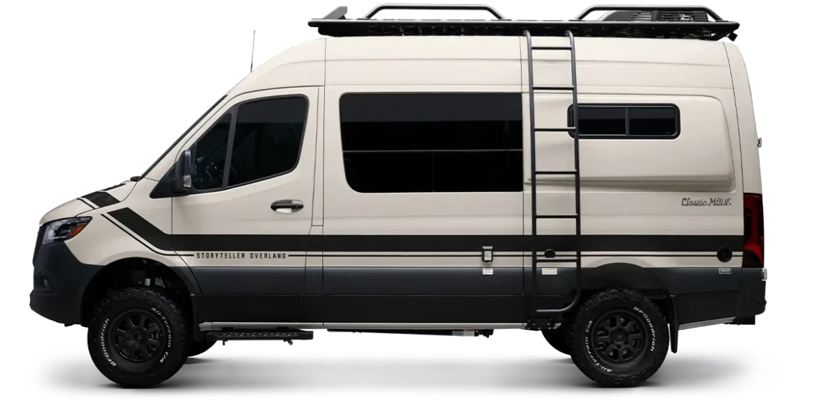 Classic MODE OG Campervan mit Allradantrieb und Hochdach auf Mercedes-Benz Sprinter-Basis in Seitenansicht