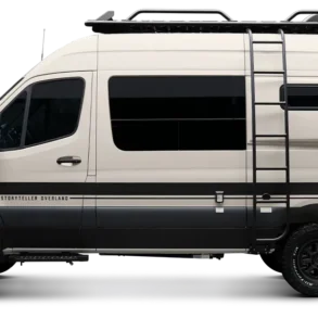 Classic MODE OG Campervan mit Allradantrieb und Hochdach auf Mercedes-Benz Sprinter-Basis in Seitenansicht