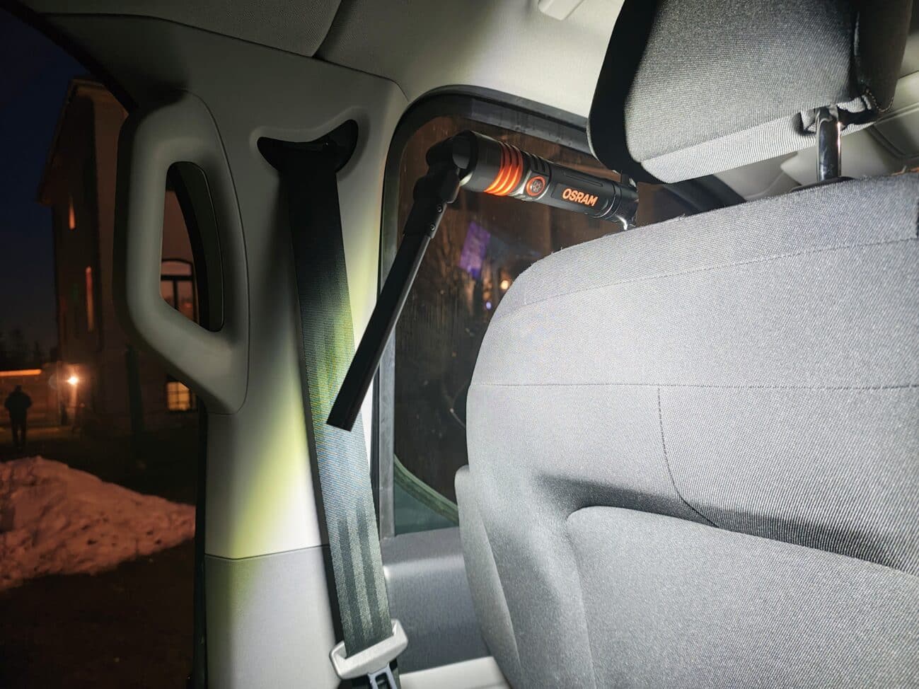 Magnetfuß des Osram LEDinspect 3-IN-1 Kits