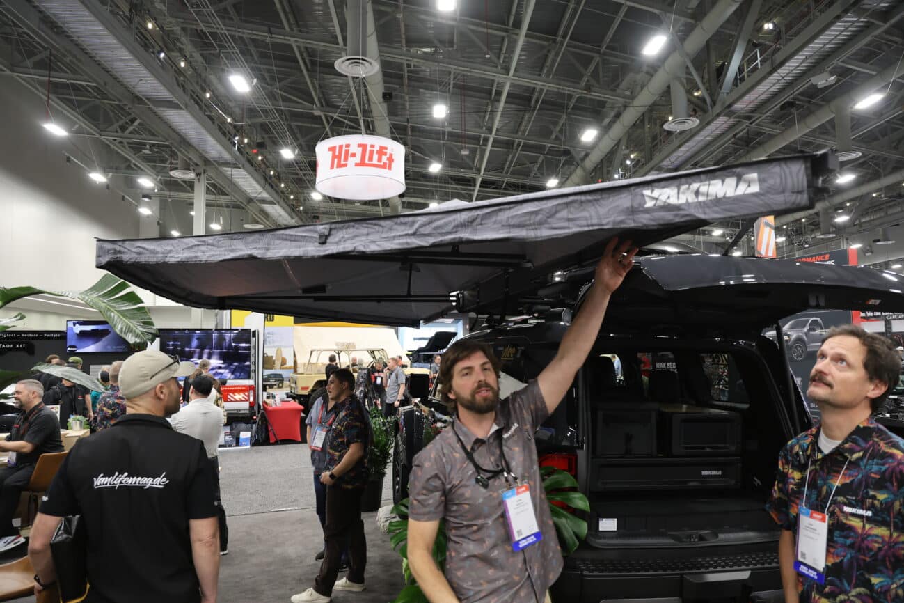 Neue Markise von Yakima