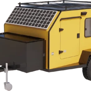 Gelber Mini 2B Offroad-Camper mit Solarzellen auf dem Dach und großen Stauräumen.