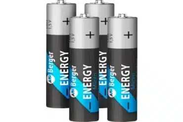 Vier Berger Energy Micro (AAA) Alkaline Batterien LR03 stehend nebeneinander