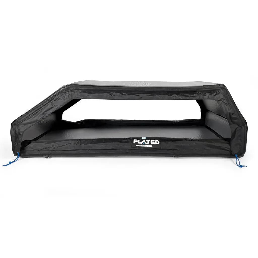 FLATED SPORT CARRIER15 aufblasbare Dachbox, offen mit sichtbarem Innenraum