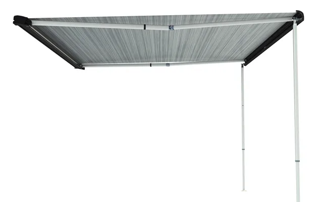 Ausgefahrene Fiamma F40 Van Dachmarkise in Royal Grey mit Deep Black Gehäuse, Sicht auf Markisentuch und Gestänge.