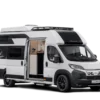 Außenansicht des WESTFALIA Columbus Liner Campervans mit geöffnetem Einstieg, Fiat Ducato Basis und modernem Design.