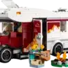 LEGO City Abenteuer-Wohnmobil 60454 mit zwei Erwachsenen, Baby, Gitarre und Lagerfeuer