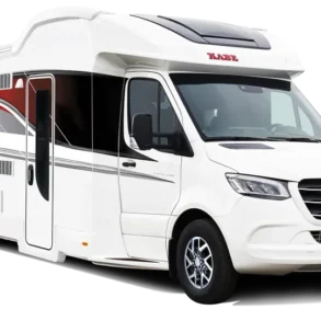 Der KABE Royal x810 LGB: luxuriöses Reisemobil mit Mercedes-Benz-Chassis, außen aufgenommen