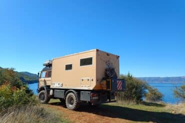 Wohnmobil am Ohridsee in Nordmazedonien