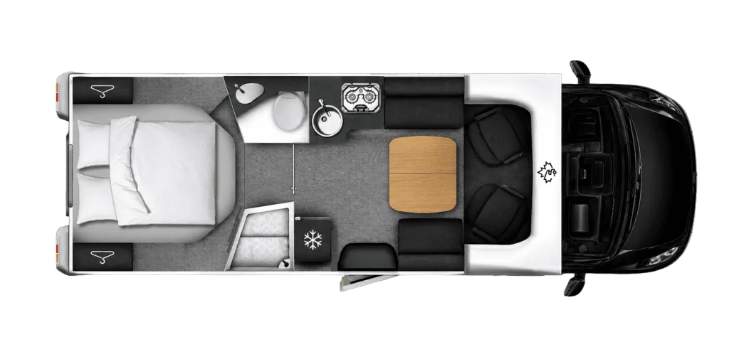 Grundriss des teilintegrierten Wohnmobils Ahorn Camp TQ 740 Eclipse mit Queensbett, Bad, Küche und Wohnbereich