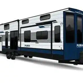 Forest River Puma Vista Destination Trailer in der Seitenansicht